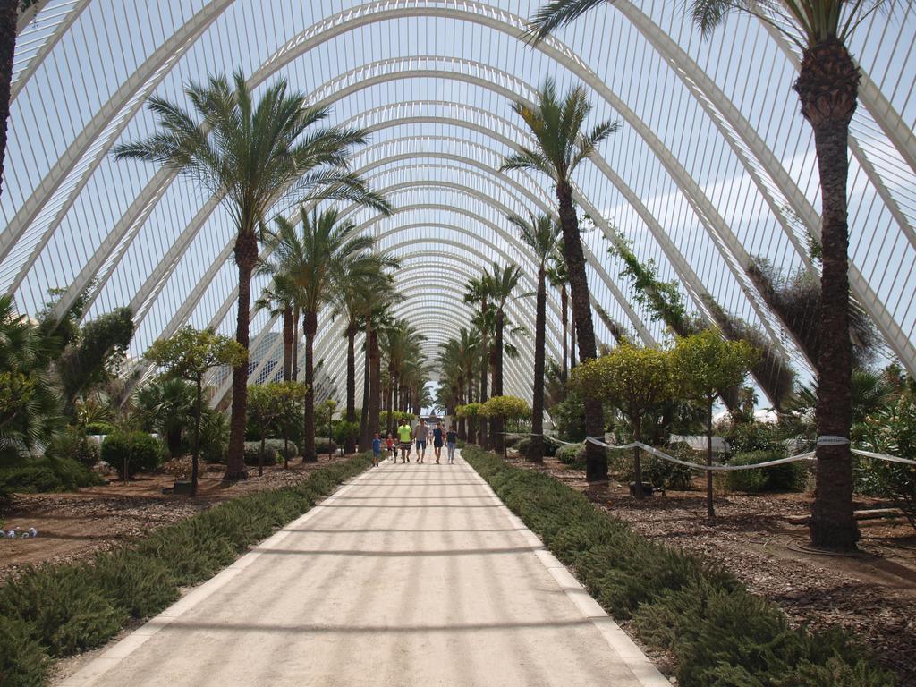Apartup L'Umbracle Apartment Valencia Exterior photo